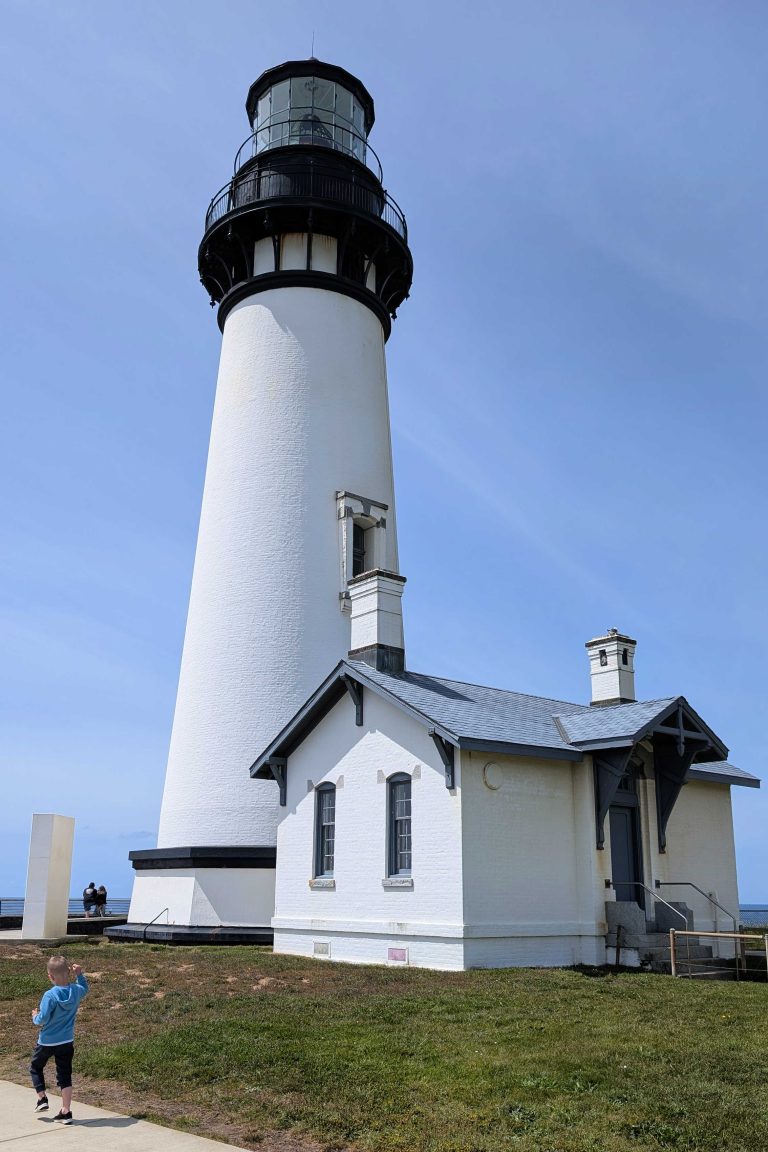 Planning a Visit to Yaquina Head Lighthouse in Newport, Oregon